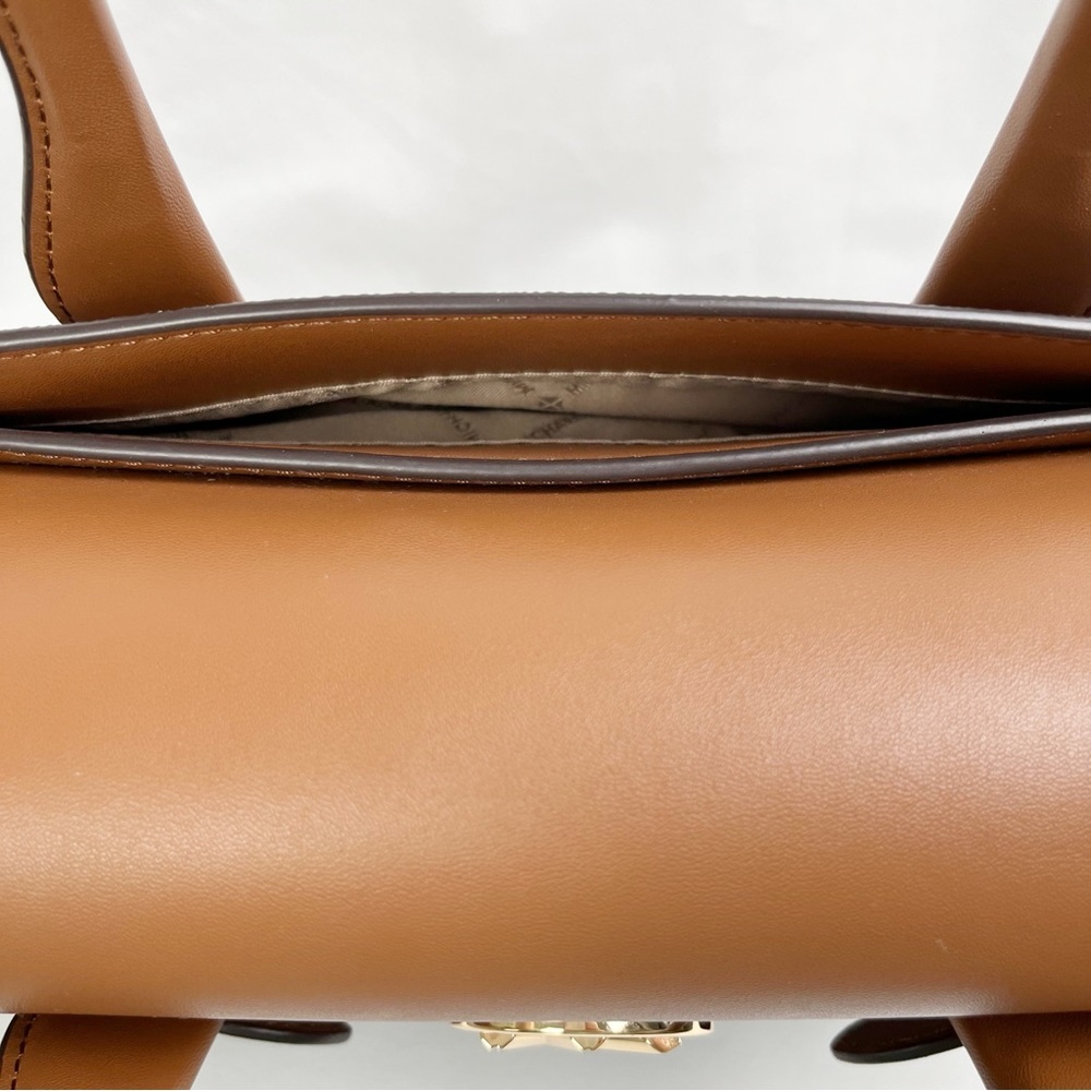 Michael Kors Carmen Satchel - Picture 7 of 9